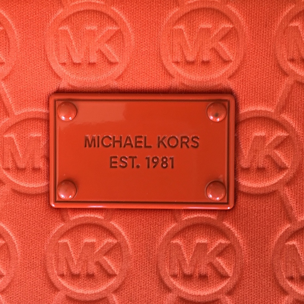 Michael Kors Neoprene Orange Crossbody Bag! - Picture 4 of 8